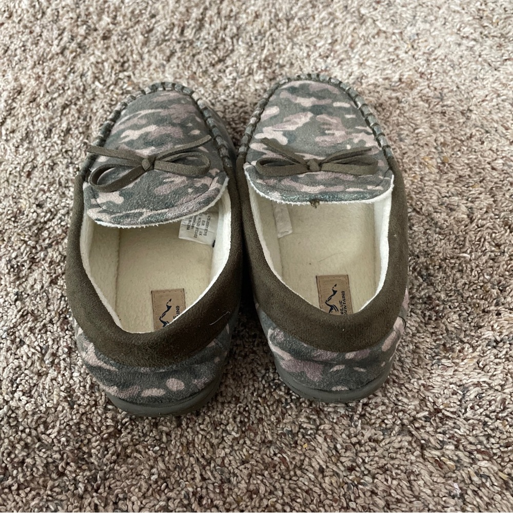 boys moccosins size 13